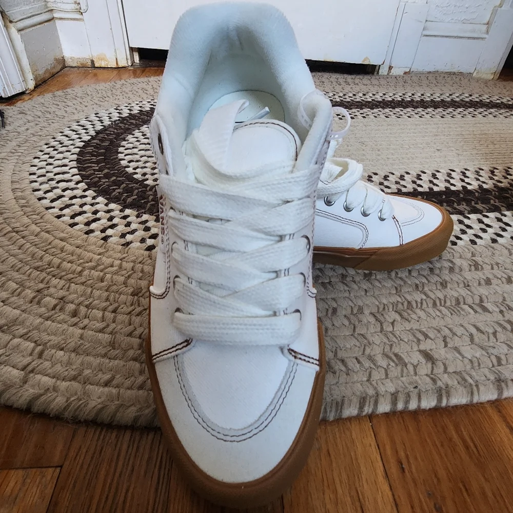 Vans White Denim Tie Up Sneakers - Picture 10 of 11